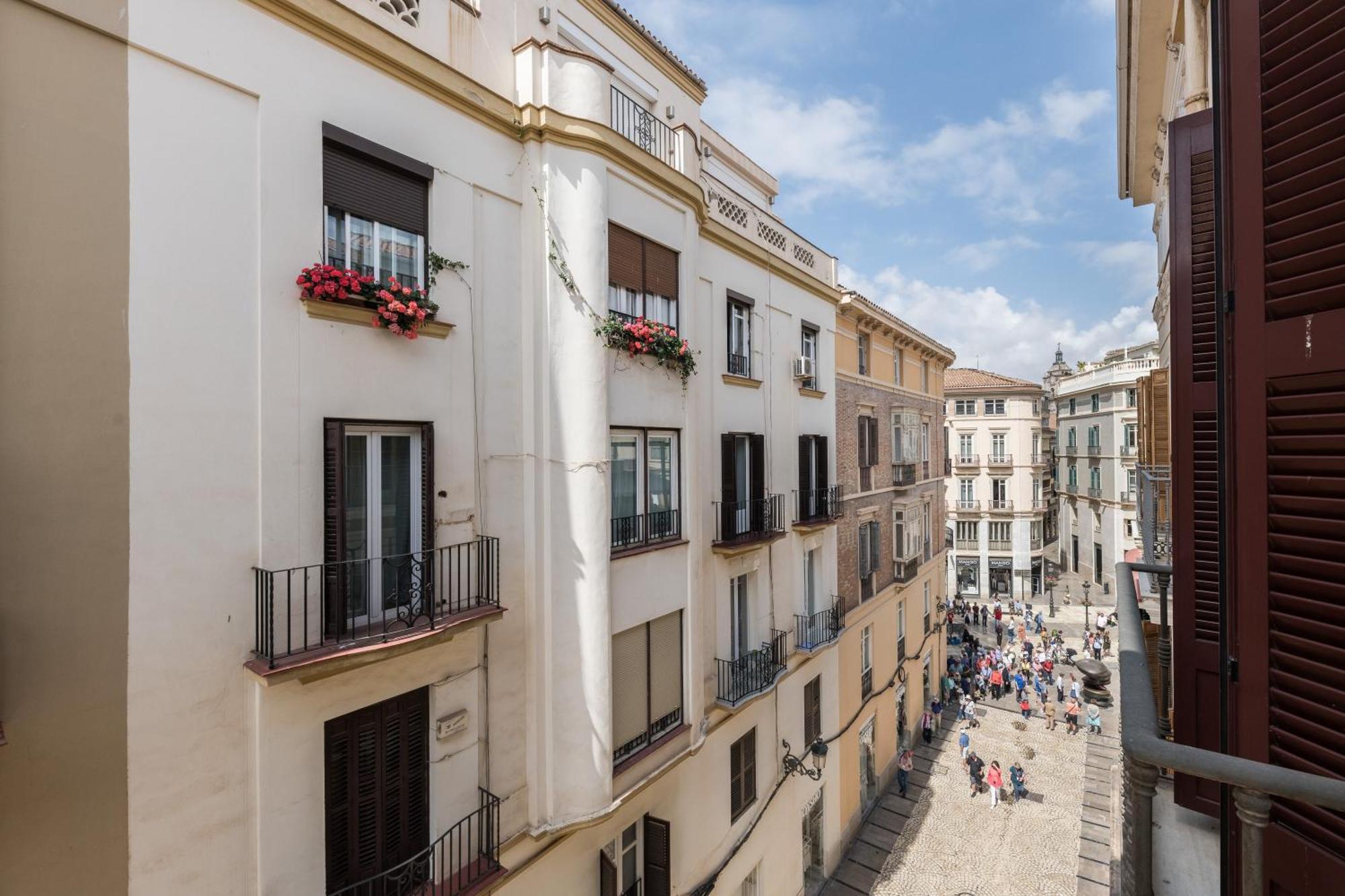 Homeclub Malaga Apartment Esterno foto
